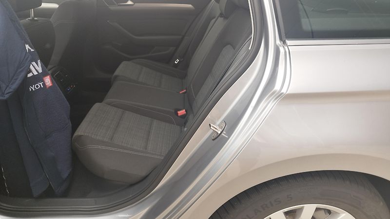 Volkswagen Passat 2.0TDI, DSG,volat-608 081 843 - fotka 11 z 18