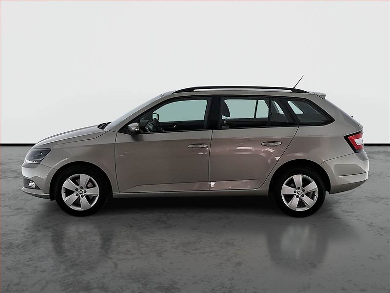 Škoda Fabia (2018) 1.0 TSI, Park. senzory - fotka 3 z 19