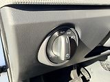 Volkswagen e-up! 64kW KAMERA - náhled 14