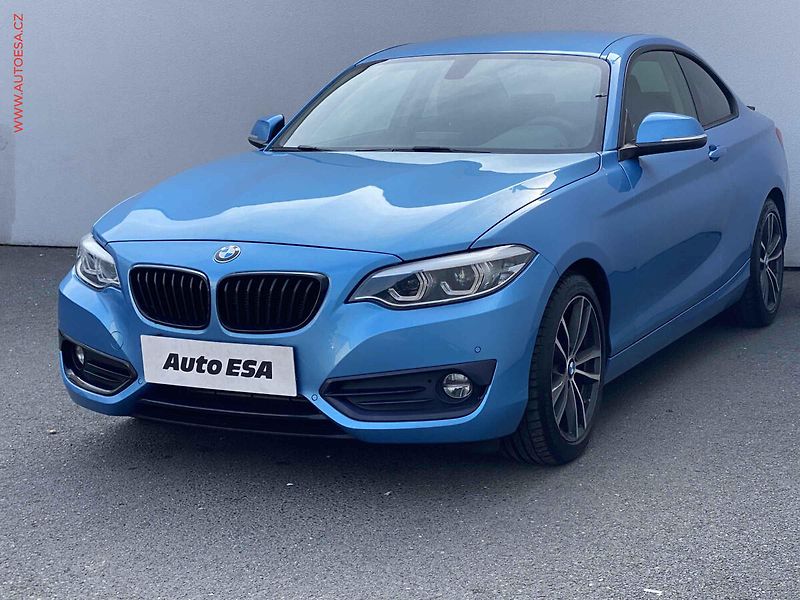 BMW Řada 2 (2019) 2.0d 218d, ČR, LED, navi - fotka 3 z 18