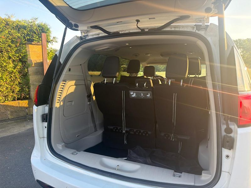 Chrysler Pacifica (2018)  3,6 L DVD Hybrid Plug In 2018 - fotka 7 z 20