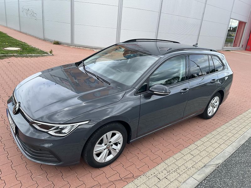 Volkswagen Golf 1.5 TSi  110 kW ČR - fotka 31 z 34