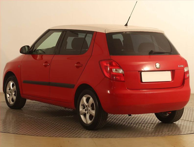 Škoda Fabia (2009) 1.2, po STK, za super cenu - fotka 4 z 15