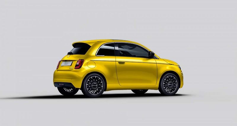 Fiat 500 (2026) La Prima Hybrid 1.0 BSG - fotka 2 z 5
