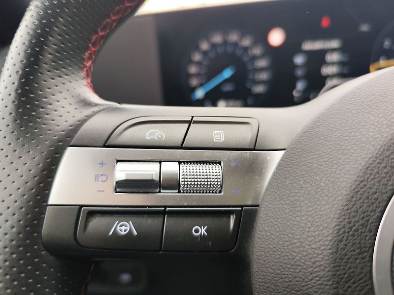 Hyundai Kona 1.6 T-GDi/146kW N-Line - fotka 28 z 36