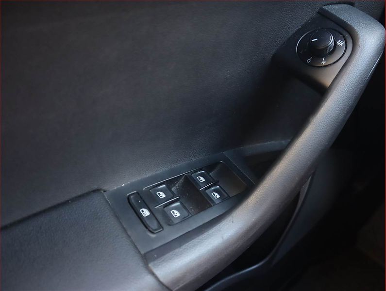 Škoda Octavia (2017) 2.0 TDI, Navi, Tempomat - fotka 12 z 18