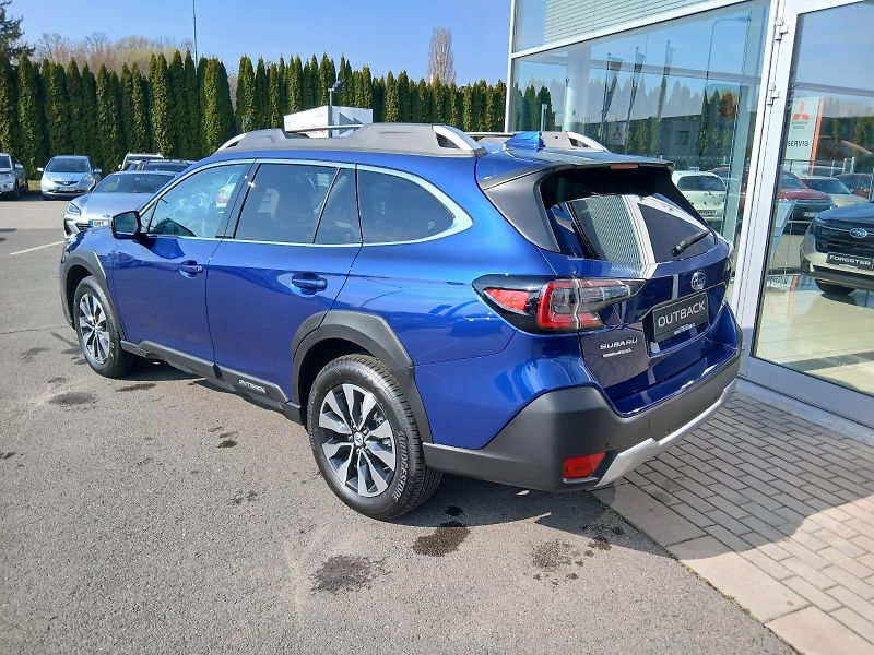 Subaru Outback (2025) 2.5i TOURING  *HARMAN KARDON* - fotka 4 z 14