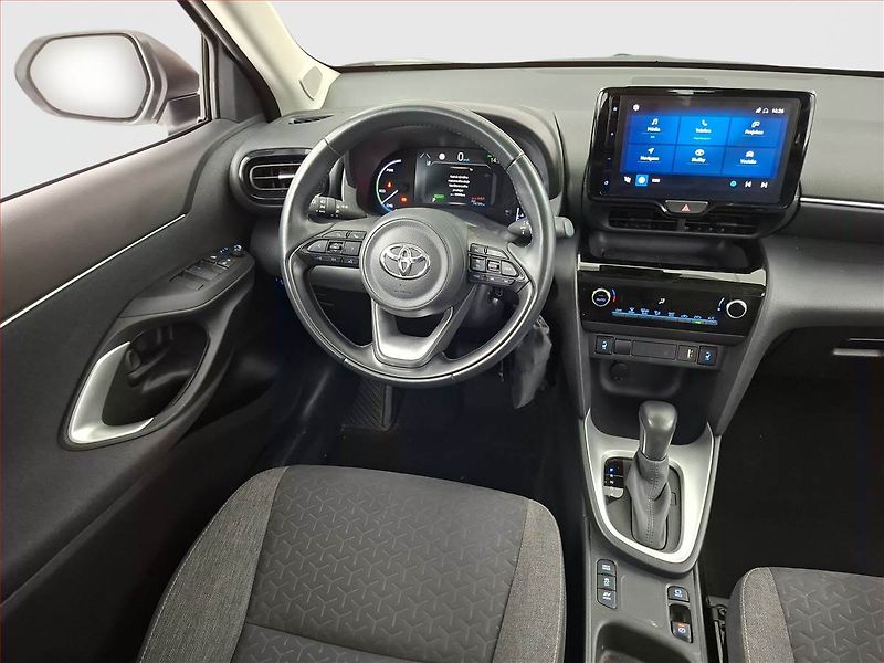 Toyota Yaris Cross (2023) Comfort 1.5 VVT-iE - fotka 7 z 16