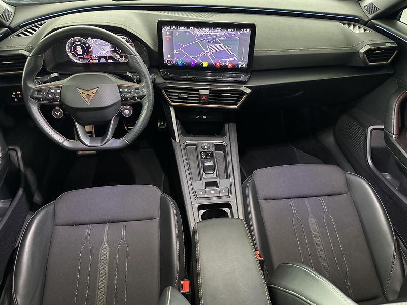 Cupra Formentor (2023) 2,5TSIF VZ5 DSG 4x4  - fotka 10 z 37