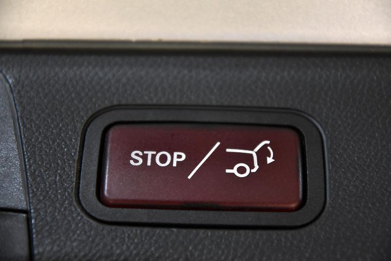 Mercedes-Benz Třídy C 180 CDi,KŮŽE,TEMP,NAVI,KLIMA - fotka 42 z 48
