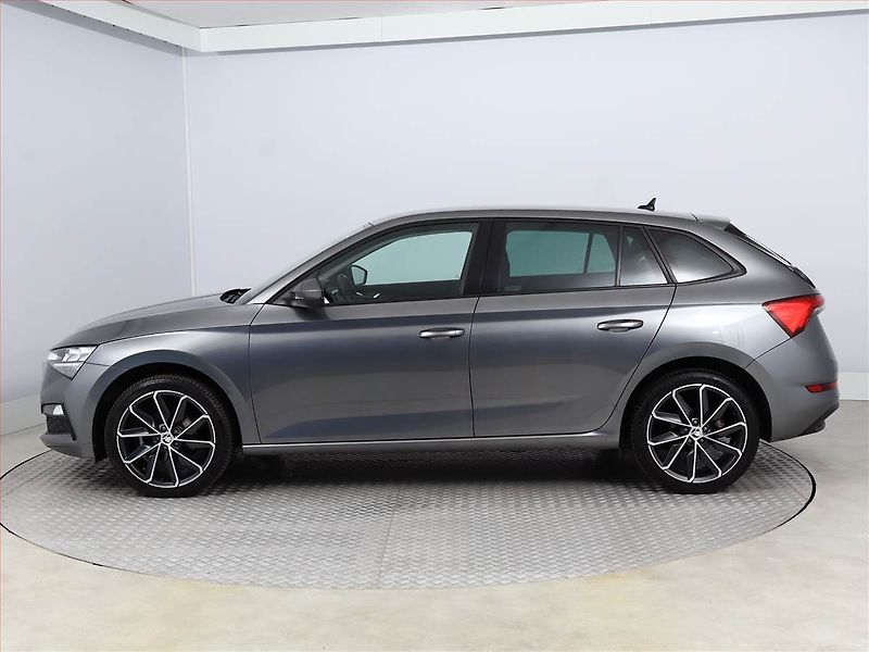 Škoda Scala (2022) 1.0 TSI, Tempomat - fotka 3 z 16