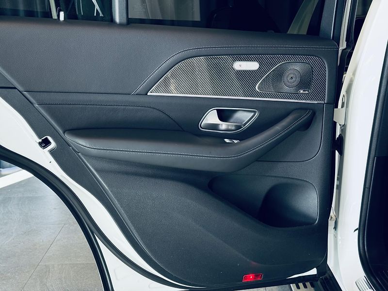 Mercedes-Benz GLE (2024) 53 AMG*4M*ZÁRUK*CARBON*MASÁŽ* - fotka 37 z 48