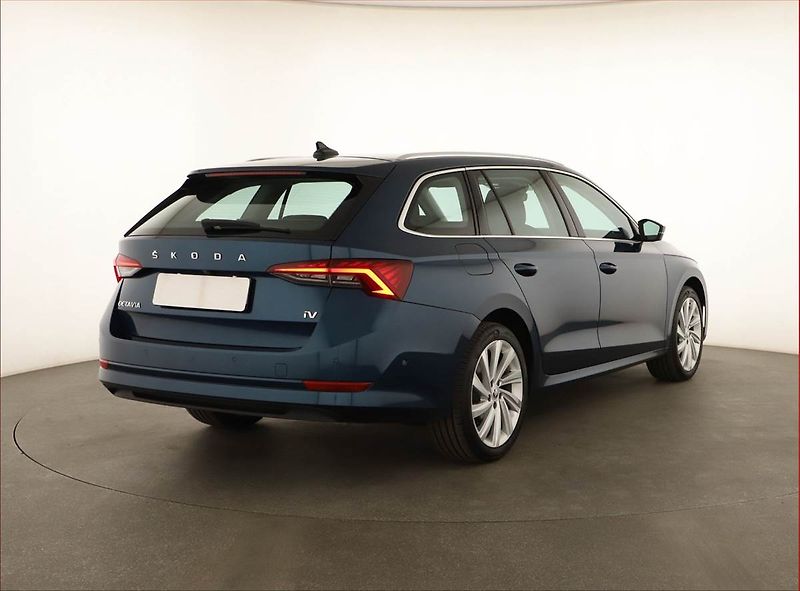 Škoda Octavia (2021) Style 1.4 TSI iV - fotka 5 z 20
