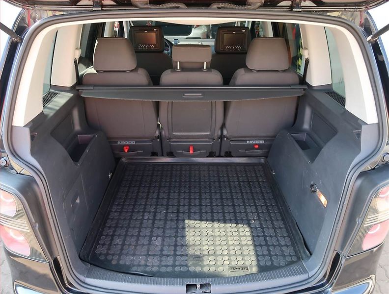 Volkswagen Touran (2008) Cross 2.0 TDI, Eko.zaplacen - fotka 13 z 18