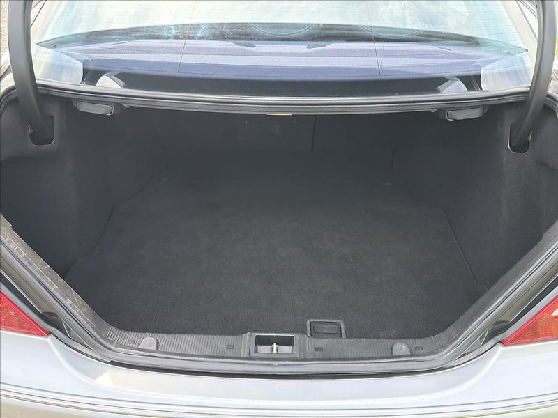 Mercedes-Benz Třídy C 5,5 V8 270 Kw C 55 AMG automat - fotka 29 z 33