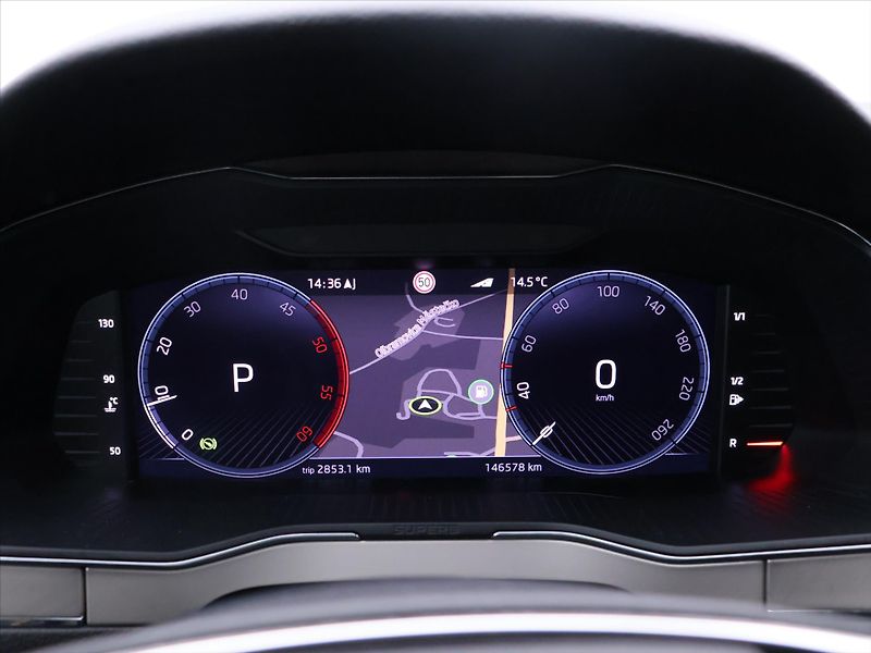 Škoda Superb 2,0 TDI DSG CZ L&K 1.Maj DPH - fotka 18 z 33