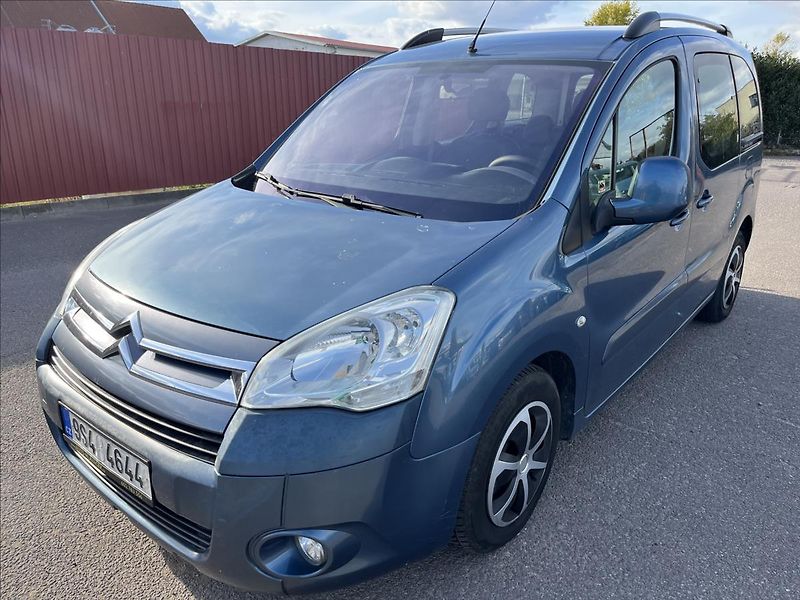 Citroën Berlingo 1,6 i LPG 5.MÍST KLIMA TAŽNÉ - fotka 1 z 38