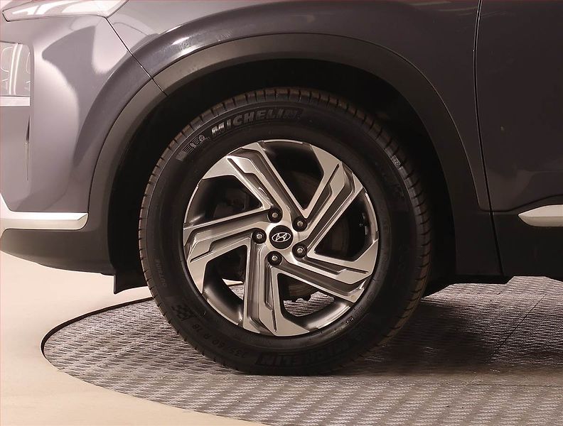 Hyundai Santa Fe (2021) 2.2 CRDi - fotka 15 z 28