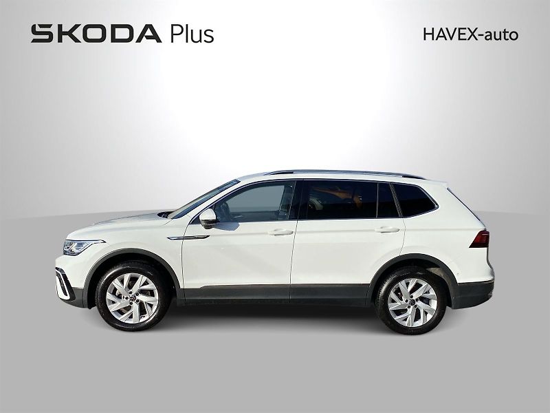 Volkswagen Tiguan (2022) 2.0 TDI 4Motion DSG - fotka 3 z 33