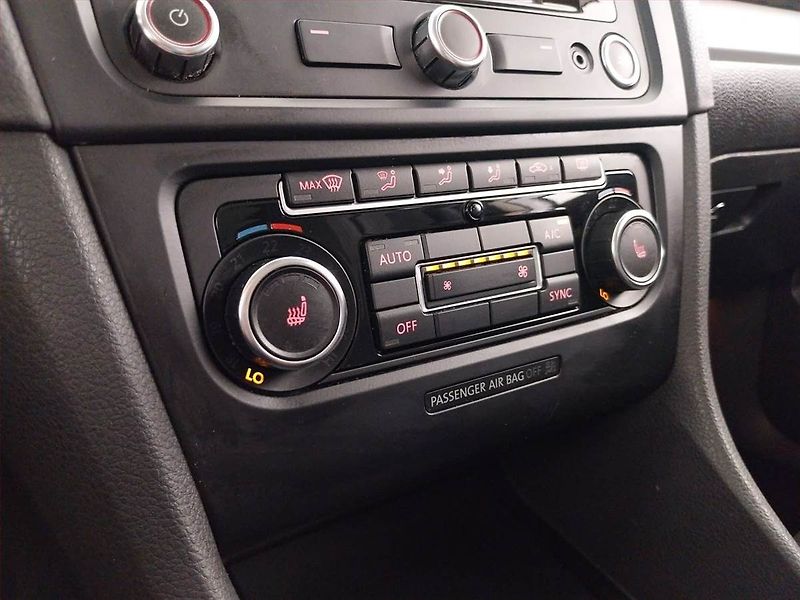 Volkswagen Golf (2013) Comfortline 1.6 TDI - fotka 12 z 20