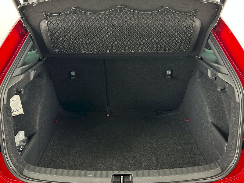 Škoda Scala (2025) 1.5TSI 110kW Monte Carlo - fotka 33 z 36