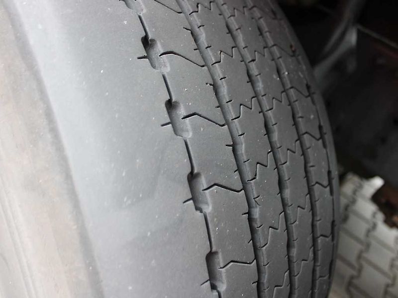 MAN TGX 18.470, LOWDECK, NAVIGACE, MAJ - fotka 17 z 19