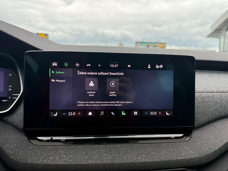 Škoda Octavia Top Selection 2.0 TDI 110kw DS - fotka 19 z 29