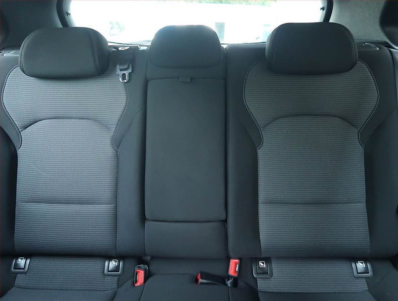 Hyundai i30 (2017) 1.0 T-GDI, ČR,1.maj, Tempomat - fotka 10 z 19