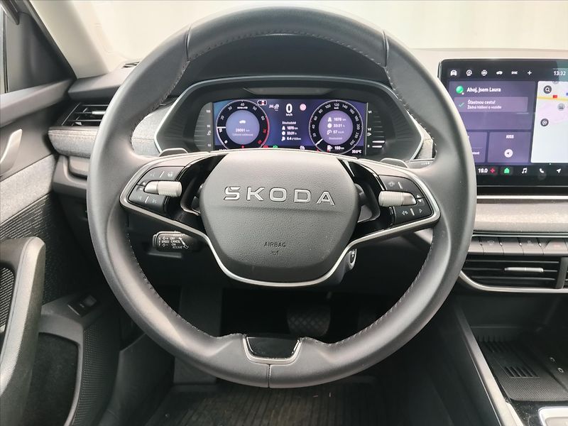 Škoda Octavia 1,5   M-HEV TOP SELECTION 110k - fotka 5 z 31