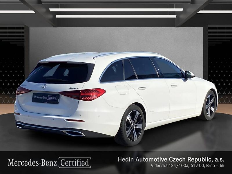 Mercedes-Benz Třídy C (2021) C 220 d 4MATIC kombi - fotka 5 z 28
