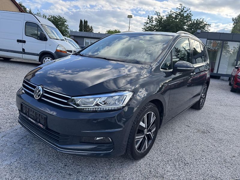 Volkswagen Touran (2020) 2.0TDi 110KW 7-Míst Highline  - fotka 4 z 28