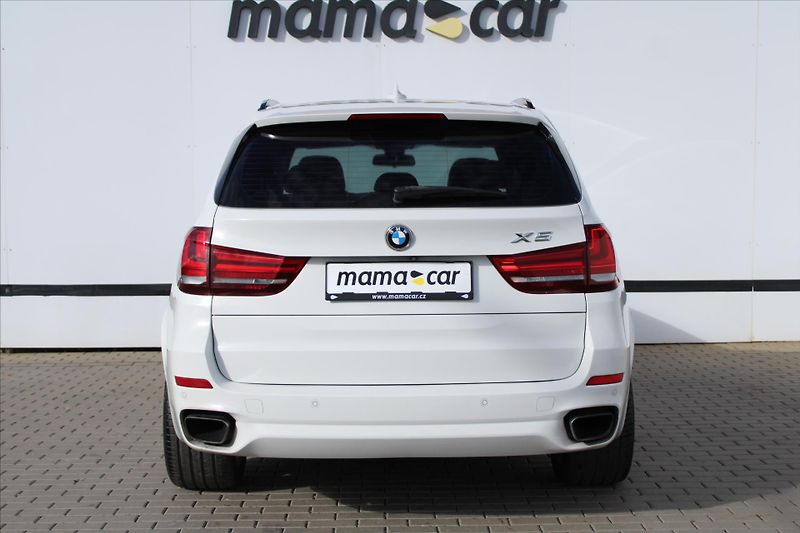 BMW X5 xDrive 30d 190kW M PAKET ČR - fotka 6 z 28