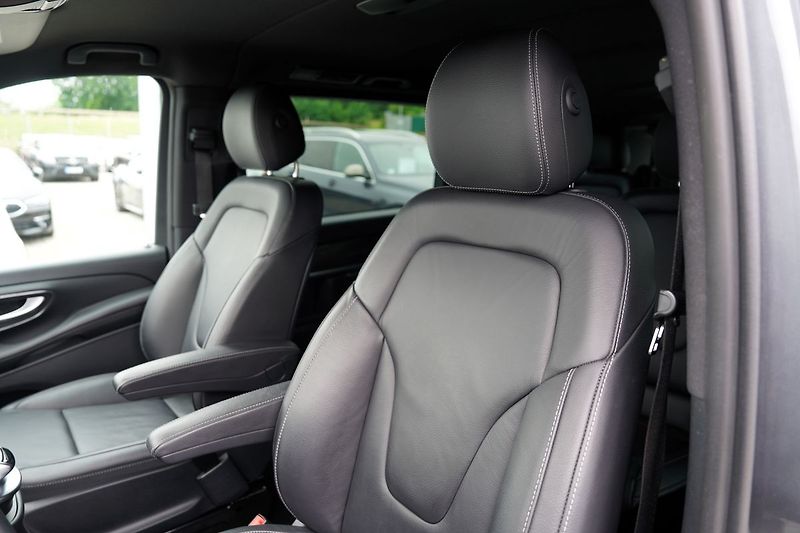 Mercedes-Benz Třídy V V300dL 4Matic/AMG/Burm/ČR/7mís - fotka 20 z 44