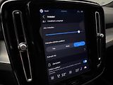 Volvo XC40 B3 DARK PLUS CZ 1.maj - náhled 37