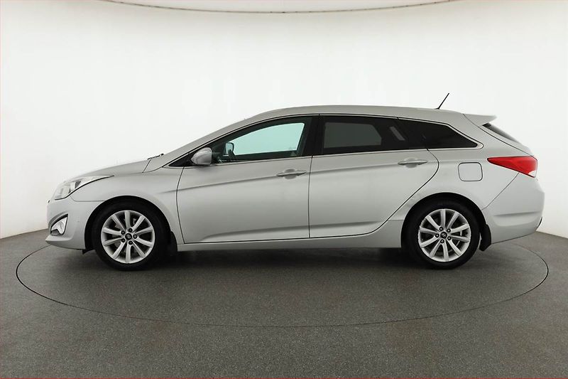 Hyundai i40 (2014) 1.7 CRDi, Automat, Serv.kniha - fotka 3 z 14