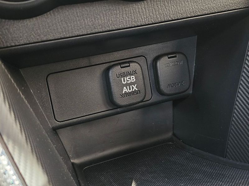 Mazda 2 1,5L SKYACTIV-G 55kW, ČR,1.maj - fotka 24 z 32