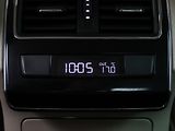Škoda Superb 2,0 TDI 140kW DSG 4x4 Style CZ - náhled 25