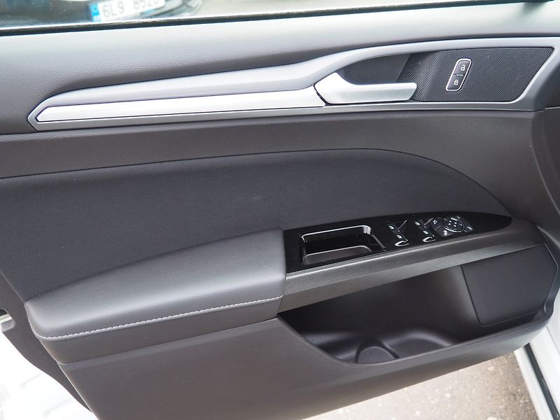 Ford Mondeo (2018) 2.0 TDCi,110kW, Titanium, Aut. - fotka 10 z 37