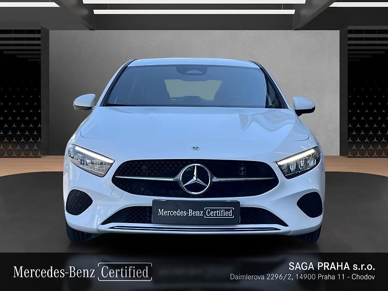 Mercedes-Benz Třídy A A-Třída 180 Progressive Editio - fotka 2 z 18