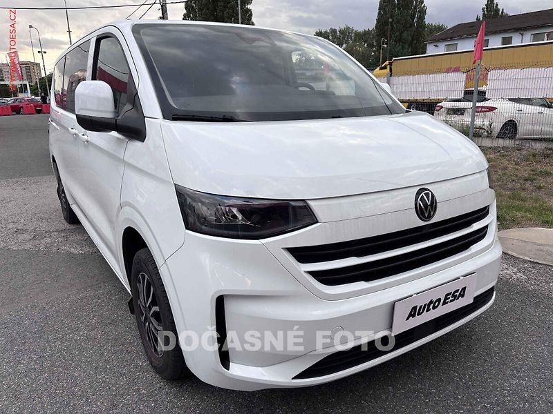 Volkswagen Transporter (2025) 2.0TDi L2 6míst, 1.maj,ČR - fotka 1 z 3