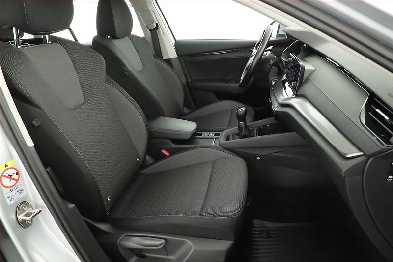 Škoda Octavia (2023) Ambition 2.0 TDI, ČR,1.maj - fotka 7 z 15