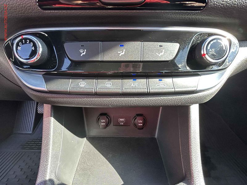 Hyundai i30 (2020) 1.4CVVT, ČR - fotka 14 z 17