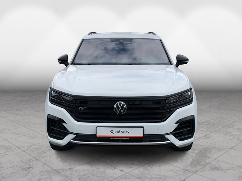 Volkswagen Touareg 3.0 TDI R-Line - fotka 4 z 30