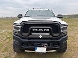 Dodge RAM (2020) 2500 6,4 L HEMI LIFTED - náhled 8