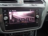 Volkswagen Tiguan 2.0 TDI HL 4x4 R line 140 kW 7 - náhled 16