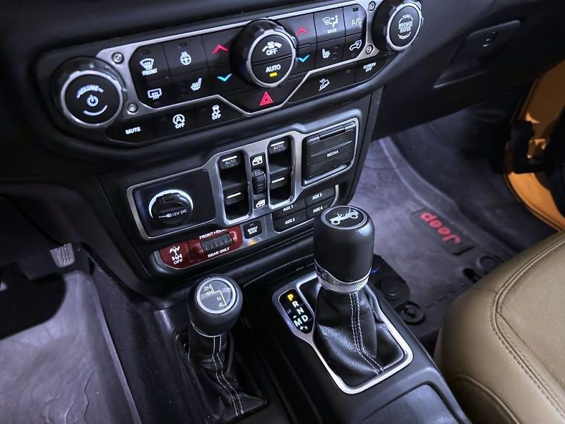 Jeep Wrangler (2018) Unlimited 3,6 V6 4x4 284k AT8 - fotka 19 z 26