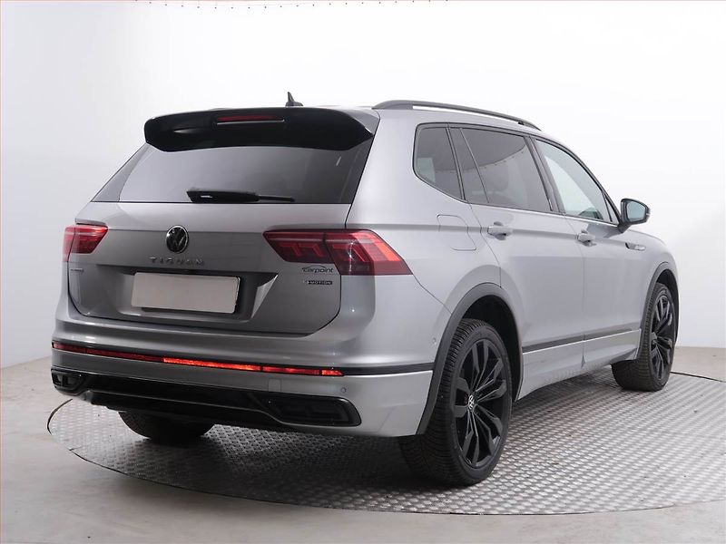 Volkswagen Tiguan Allspace (2021) 2.0 TDI - fotka 5 z 20