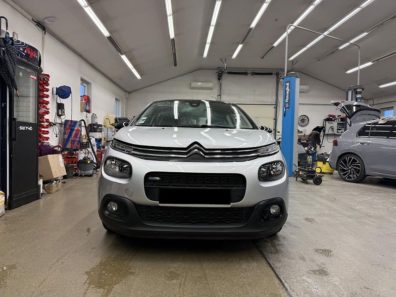 Citroën C3 1.2 PureTech 81 kW - fotka 2 z 17