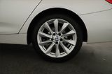 BMW Řada 3 (2014) Modern Line 320d xDrive GT - náhled 12