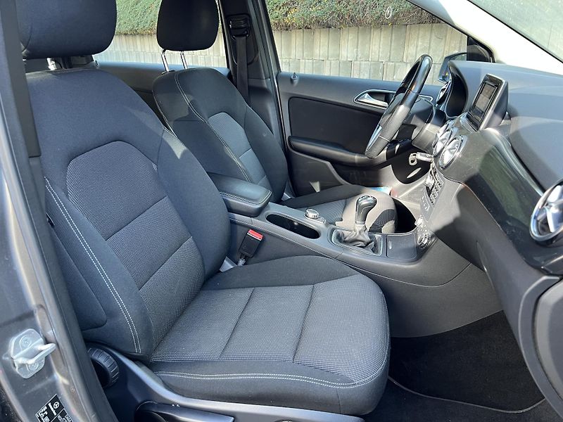 Mercedes-Benz Třídy B B 180 CDi 80 kW 2.MAJITEL - fotka 6 z 16